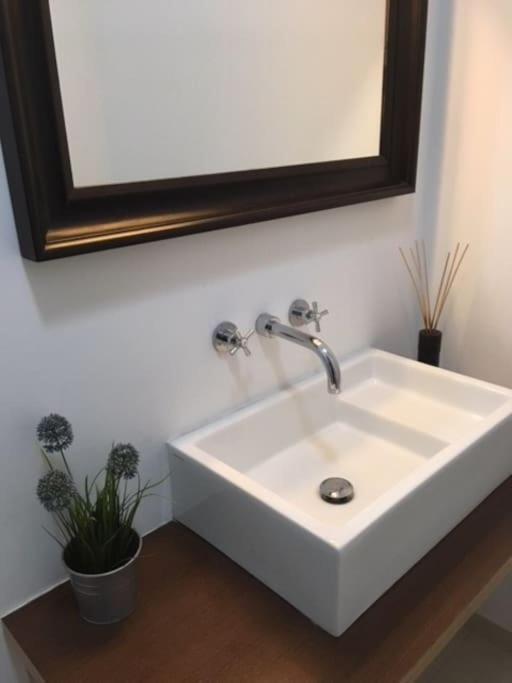 Charming Suite Private Wc & Balcony Lisboa المظهر الخارجي الصورة